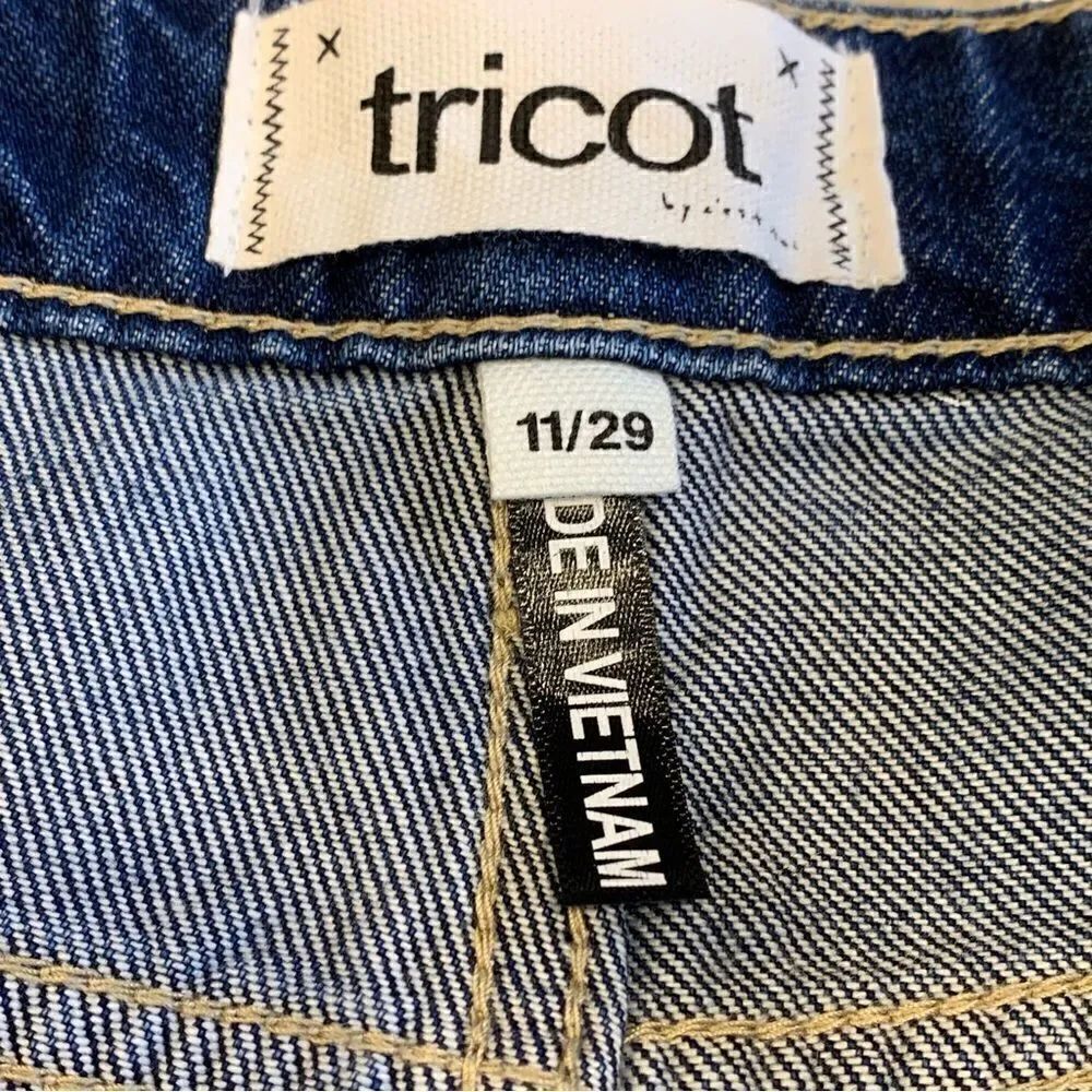 Tricot High Rise Mom Jean Distressed Size 29 - Picture 5 of 11